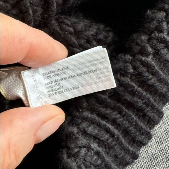 Michael Kors Women's Cable Knit Hat New One Size - Picture 4 of 7